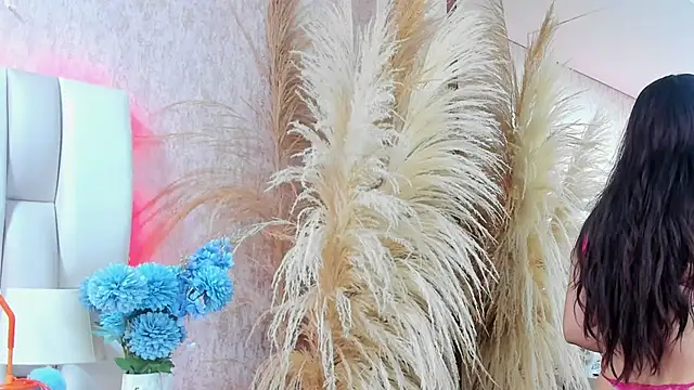 Ari lynn  online show from 12-22-25, 03:28