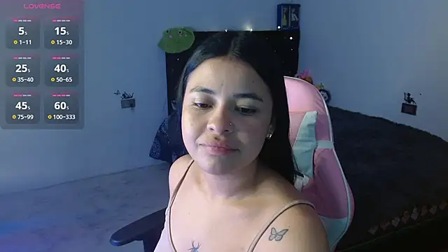 Megan ve online show from 11-24-25, 01:49