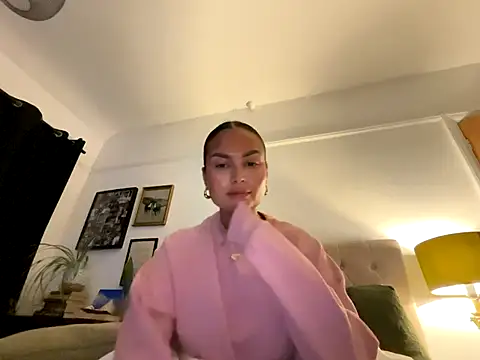 sexygoddessjessy online show from 10-15-25, 07:55