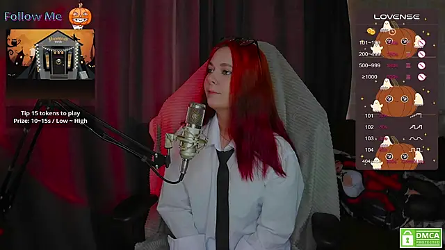ChloeLewisss online show from 10-13-25, 02:24