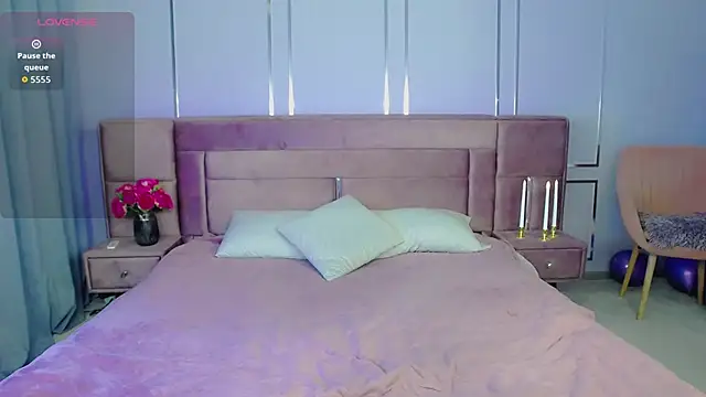 EvaBilss online show from 03-24-26, 08:09