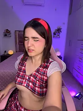 MIACUTEE  online show from 10-17-25, 01:20