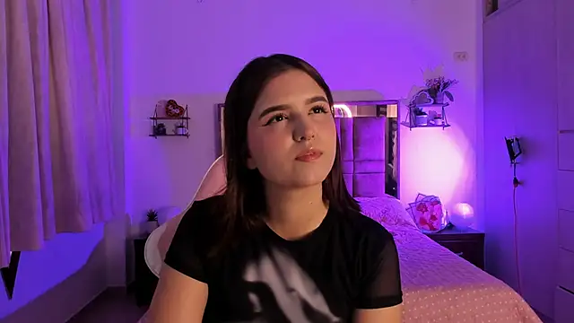 MIACUTEE  online show from 01-05-26, 09:07