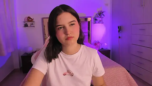 MIACUTEE  online show from 03-02-26, 10:06