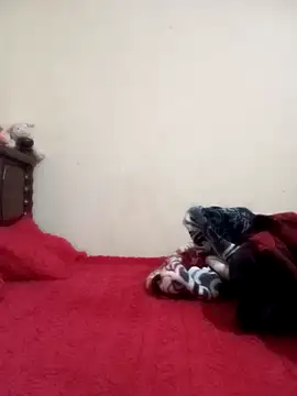 Mia-mrocia online show from 11-29-25, 04:07