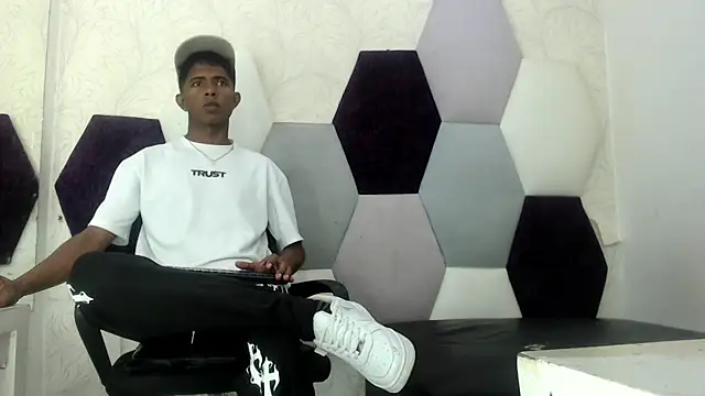 Mick storm online show from 02-01-26, 07:45