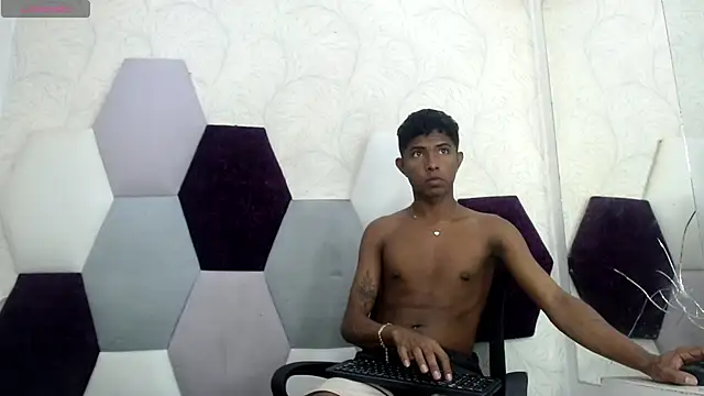 Mick storm online show from 02-08-26, 07:33