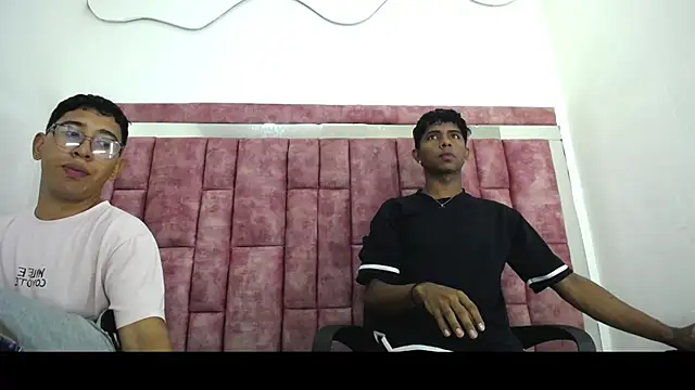 Mick storm online show from 04-14-26, 07:19