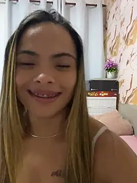 Snapshot of safadinhaquenteW chatting on 07-09-26, 01:43 safadinhaquenteW online show from 07-09-26, 01:43