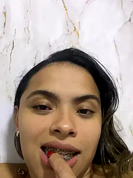 safadinhaquenteW online show from 10-19-25, 02:03