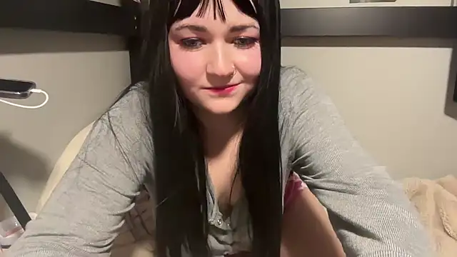 Snapshot of h3rons chatting on 10-16-25, 01:58 h3rons online show from 10-16-25, 01:58