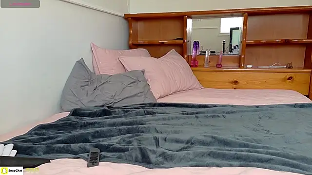 Pattyworld69 online show from 04-14-26, 08:36