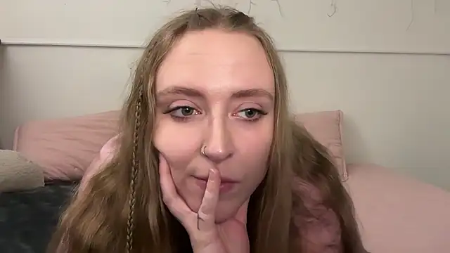 Pattyworld69 online show from 05-10-26, 05:33