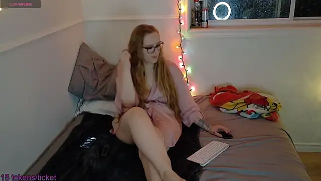 Pattyworld69 online show from 12-19-25, 05:10