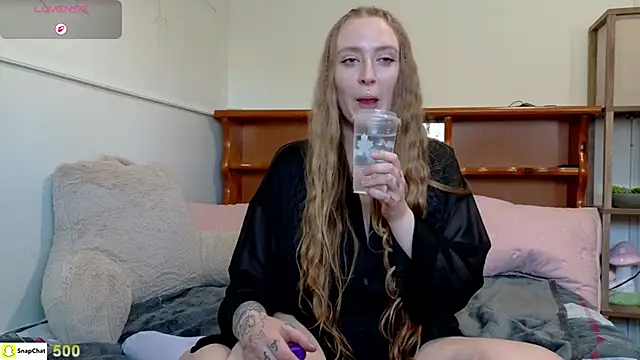 Pattyworld69 online show from 04-16-26, 09:39