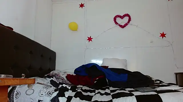 picante70  online show from 11-04-25, 09:46