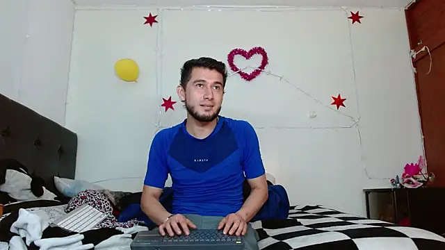 picante70  online show from 10-30-25, 01:09