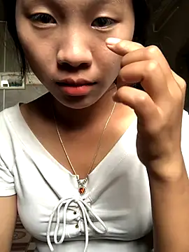 namicute online show from 10-13-25, 04:36