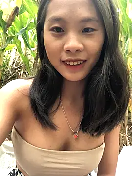 namicute online show from 11-21-25, 02:43