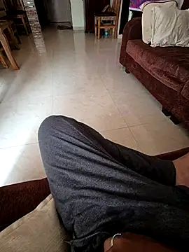 Snapshot of crawlerdrill chatting on 10-26-25, 06:25 crawlerdrill online show from 10-26-25, 06:25