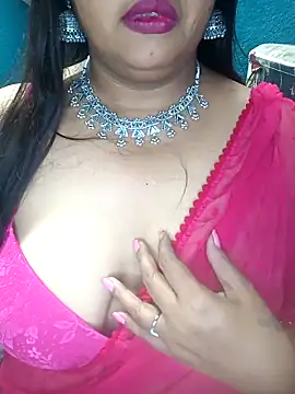 Snapshot of SX-ANA chatting on 05-14-26, 05:43 SX-ANA online show from 05-14-26, 05:43