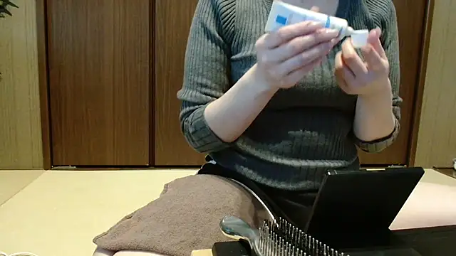  Ema ch online show from 04-03-26, 01:56