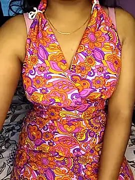 Snapshot of Marathi_tanu1 chatting on 10-15-25, 06:33 Marathi tanu1 online show from 10-15-25, 06:33