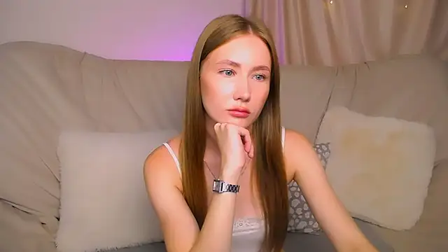 EllyColins online show from 07-18-26, 03:15