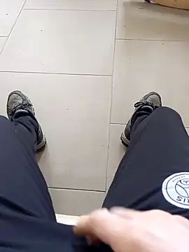 szabi1995 online show from 10-13-25, 06:37