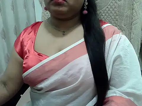 SexyRani2000 online show from 05-17-26, 05:24