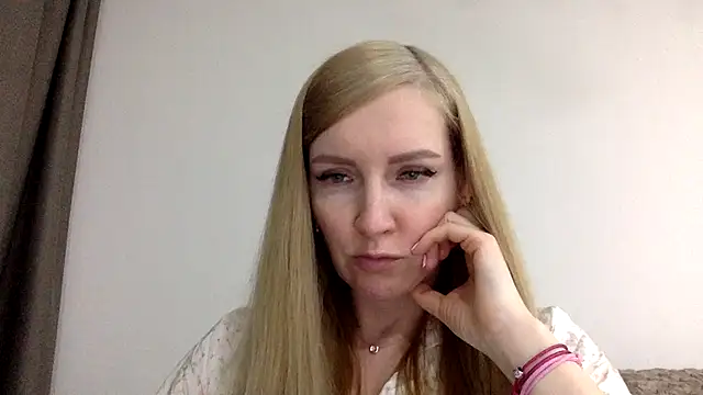Snapshot of Neralith chatting on 05-18-26, 05:29 Neralith online show from 05-18-26, 05:29