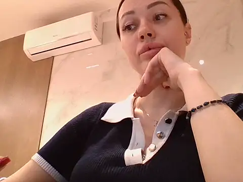 Snapshot of Yanorell chatting on 02-26-26, 09:31 Yanorell online show from 02-26-26, 09:31