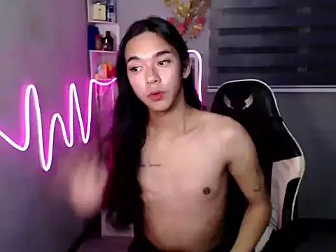 miatrixs online show from 11-26-25, 06:08