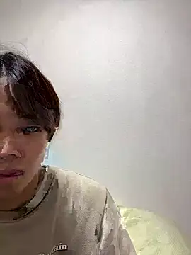 nagi 112 online show from 10-31-25, 04:14