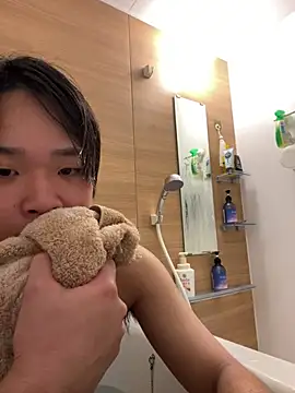 nagi 112 online show from 04-18-26, 02:14