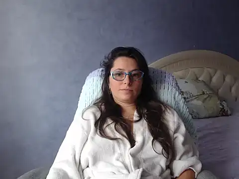 LuckyLisa23 online show from 10-18-25, 11:12