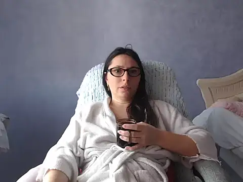 LuckyLisa23 online show from 03-23-26, 10:26