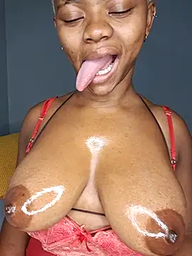 Snapshot of certifiedhottie2025 chatting on 02-02-26, 06:56 certifiedhottie2025 online show from 02-02-26, 06:56