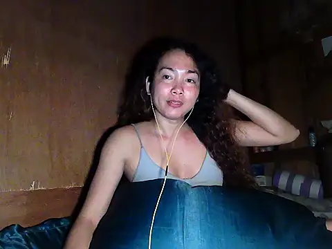 Snapshot of wildcat30 chatting on 10-13-25, 05:25 wildcat30 online show from 10-13-25, 05:25