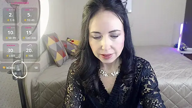 beautiful moon3 online show from 04-13-26, 02:54