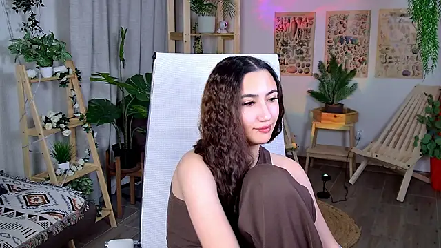 RebeckaThornton online show from 12-22-25, 10:15