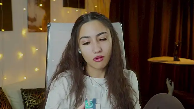 RebeckaThornton online show from 12-04-25, 09:52