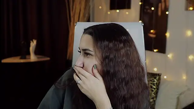 RebeckaThornton online show from 12-23-25, 09:52