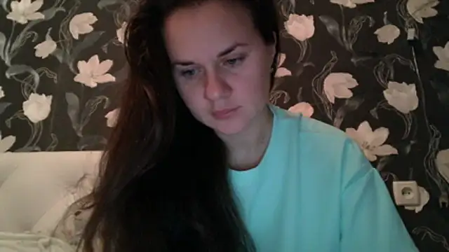 GiaaCaranggi online show from 12-14-25, 08:36