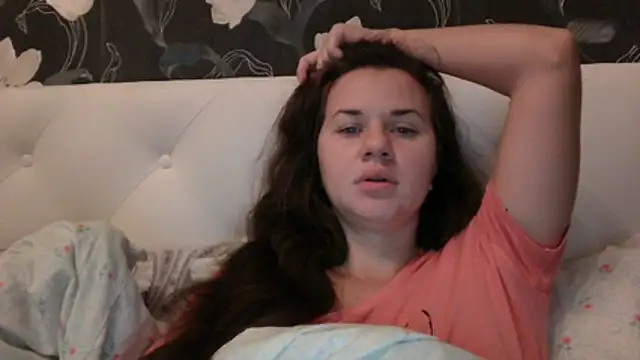 GiaaCaranggi online show from 12-21-25, 08:20