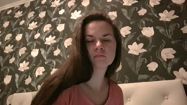 GiaaCaranggi online show from 12-13-25, 08:04