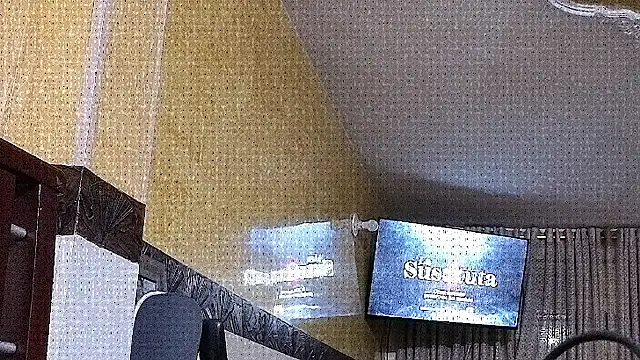 Snapshot of sacarlettareyo chatting on 11-10-25, 01:21 sacarlettareyo online show from 11-10-25, 01:21