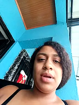 Snapshot of lacrespa24 chatting on 11-29-25, 04:40 lacrespa24 online show from 11-29-25, 04:40