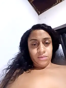 Snapshot of lacrespa24 chatting on 11-11-25, 06:30 lacrespa24 online show from 11-11-25, 06:30