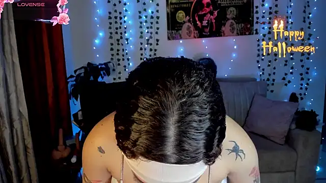 Lizz martins online show from 11-04-25, 02:04